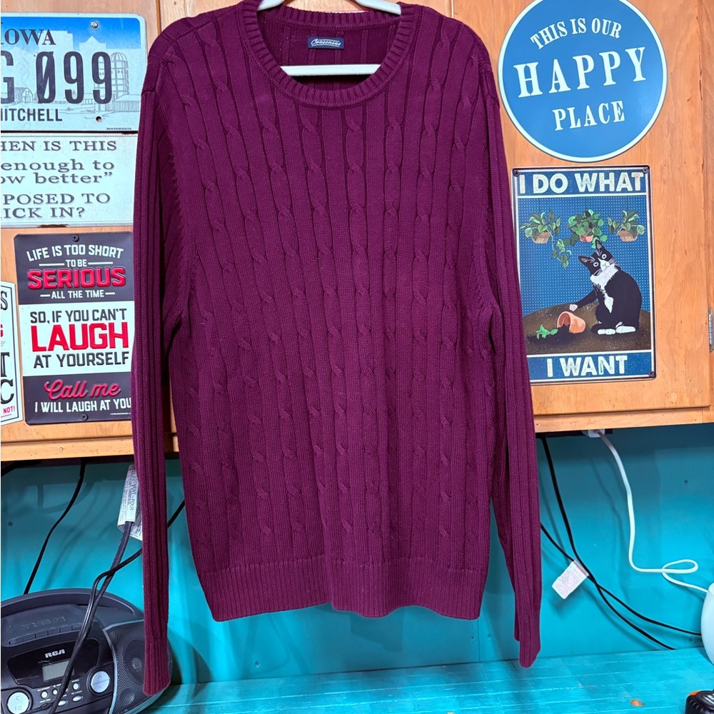 Classic Cable Knit Crewneck Sweater - Deep Burgundy